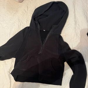 Lululemon Scuba
